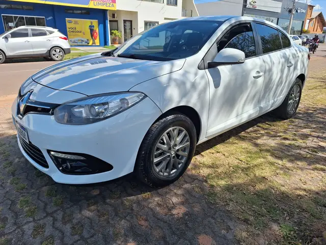 Carro Renault Fluence 2018 Sed. Dynamique 2.0 16V FLEX (Aut.)