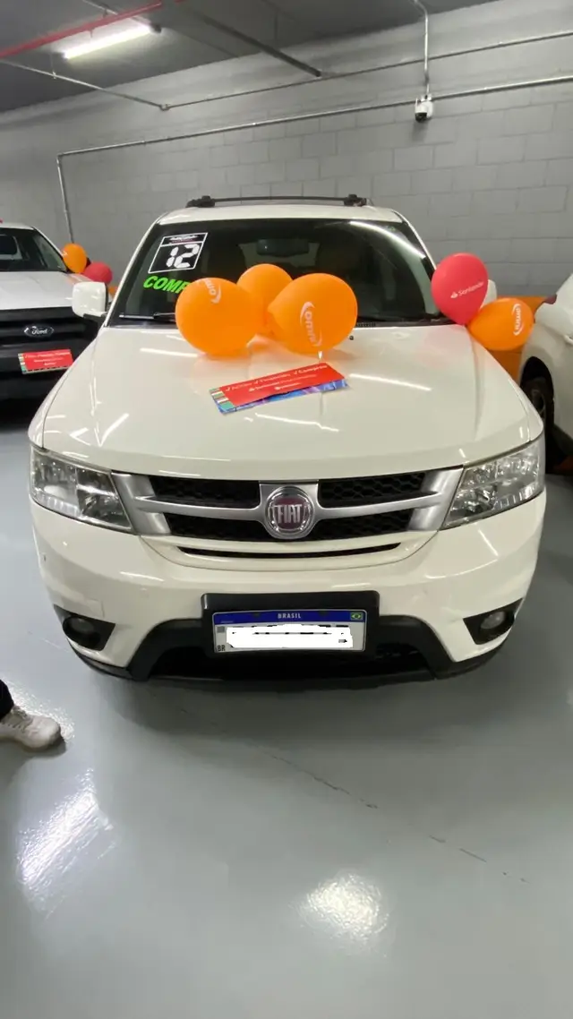 Carro Fiat Freemont 2012 2.4 16V Emotion (Aut)