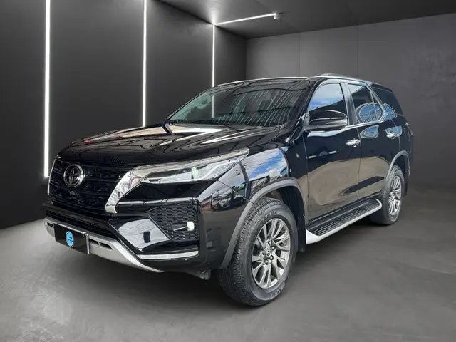 Carro Toyota Hilux SW4 2022 GRS 2.8 TB 4x4 Diesel Automatico