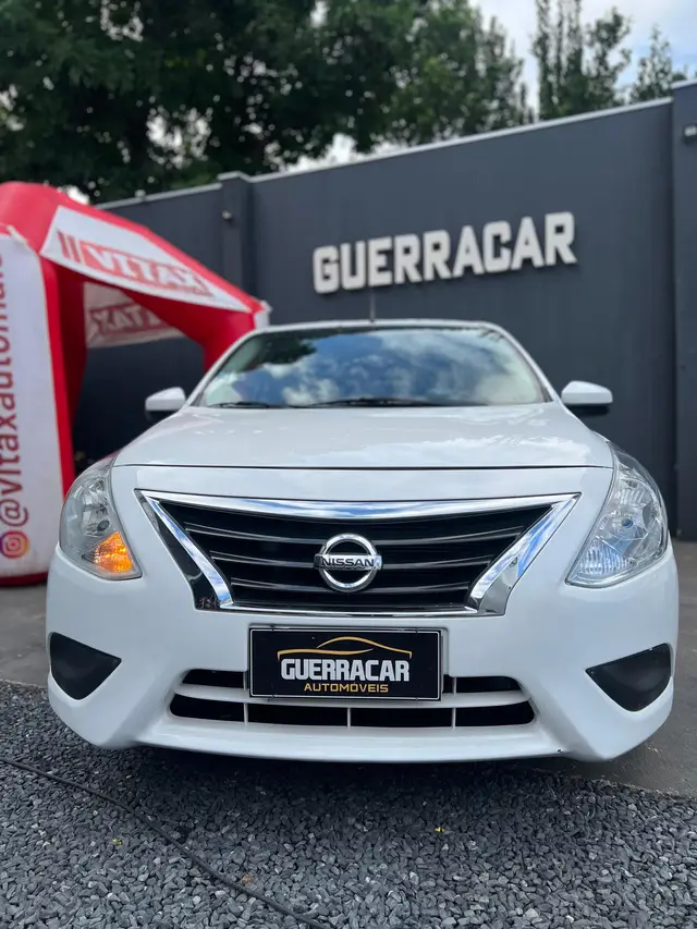 Carro Nissan Versa 2018 1.6 16V SV FlexStart CVT (Flex)