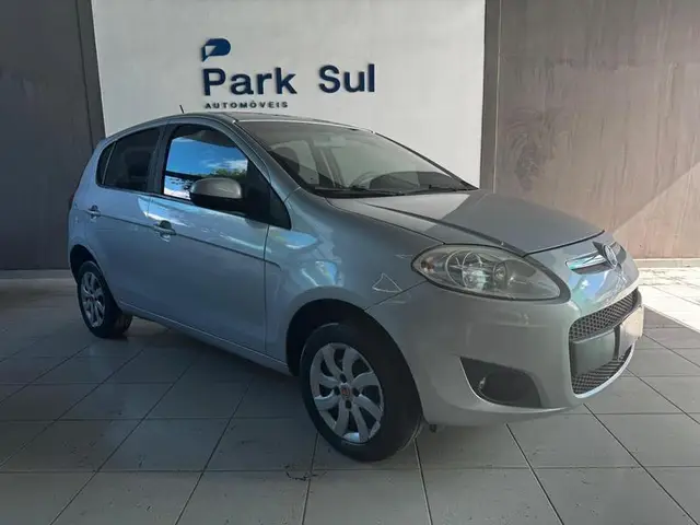 Carro Fiat Palio 2013 Attractive 1.4 8V (Flex)