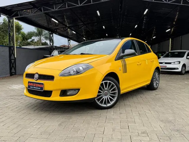 Carro Fiat Bravo 2013 Sporting 1.8 16V Dualogic (Flex)