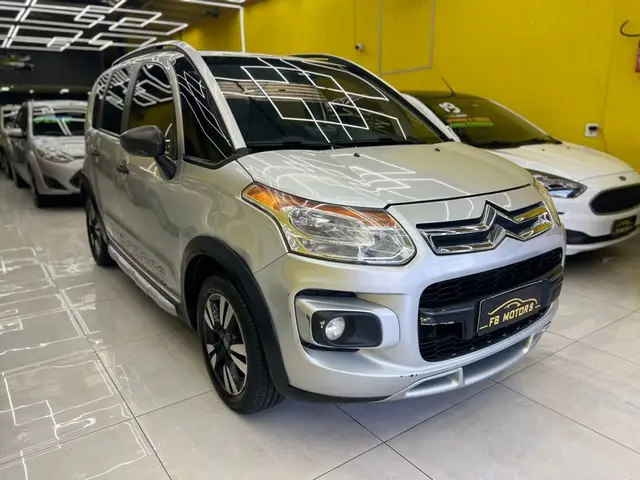 Carro Citroën Aircross 2014 GLX 1.6 16V (Flex) (aut)