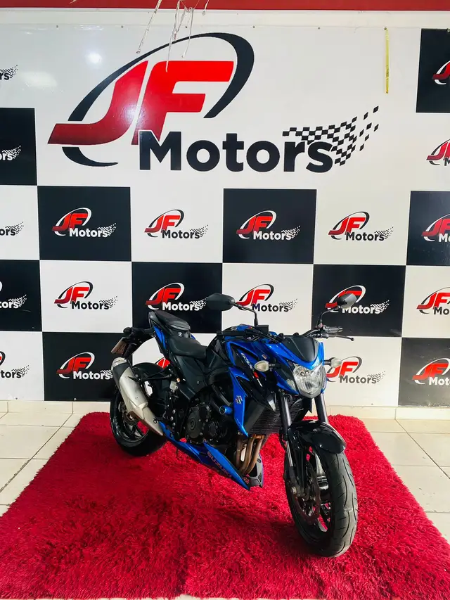 Carro Suzuki GSX-S 750 2020 GSX-S 750