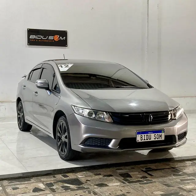 Carro Honda Civic 2012 New  LXL 1.8 16V i-VTEC (Flex)