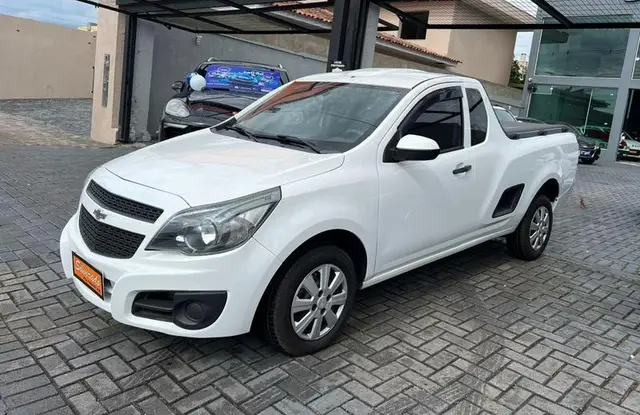 Carro Chevrolet Montana Combo 2014 LS 1.4 (Flex)