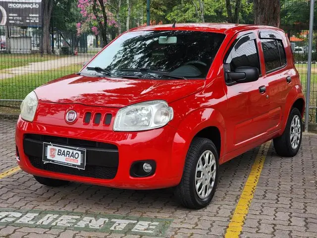 Carro Fiat Uno 2013 Vivace 1.0 8V (Flex) 4p