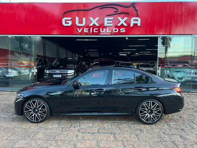 Carro BMW 320i 2020 M Sport 2.0 Turbo (Aut)