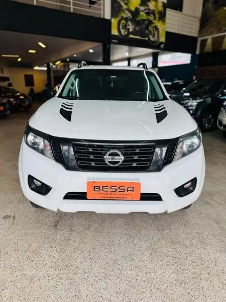 Carro Nissan Frontier 2021 2.3 TD CD XE 4x4 (Aut)