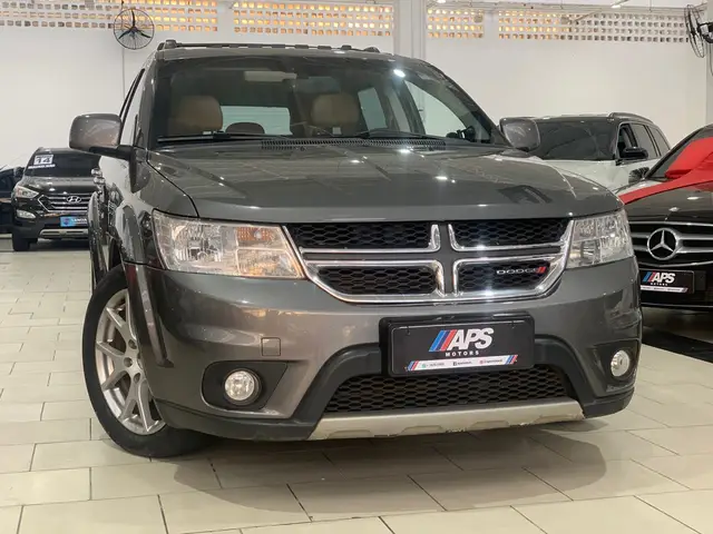 Carro Dodge Journey 2013 RT 3.6 V6 AWD