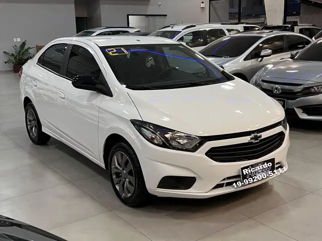 Carro Chevrolet Onix 2021 1.0 (Flex)