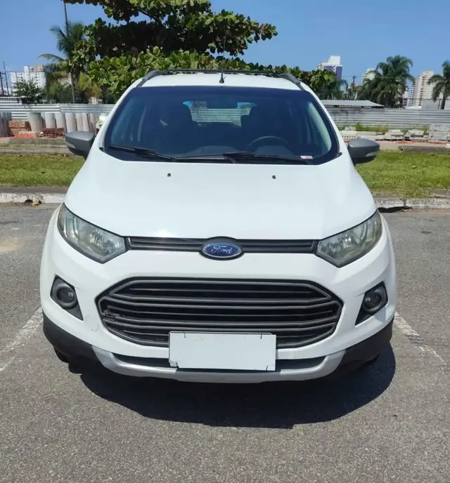 Carro Ford EcoSport 2016 Ecosport Freestyle Powershift 1.6 (Flex)