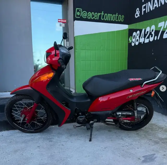 Carro Honda BIZ 100 2014 Biz 100 KS