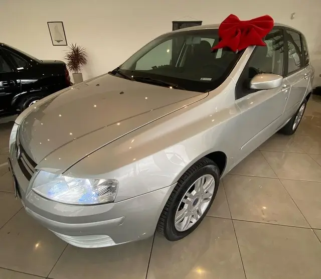 Carro Fiat Stilo 2004 1.8 16V