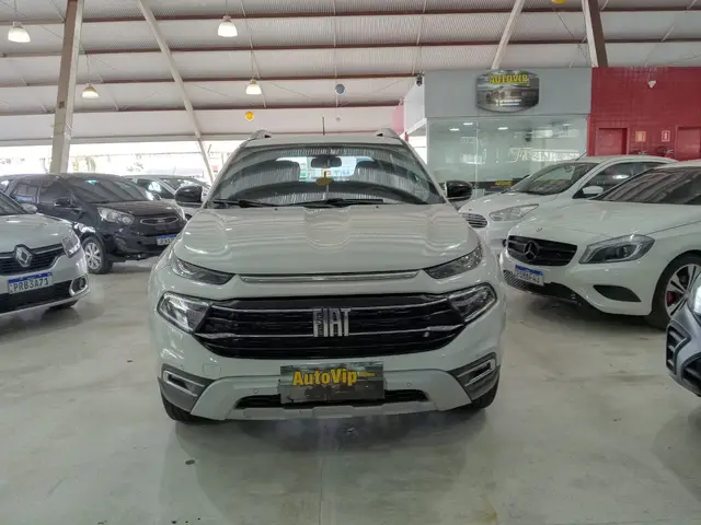 Carro Fiat Toro 2022 Volcano 2.0 TDI 4x4 (Aut)