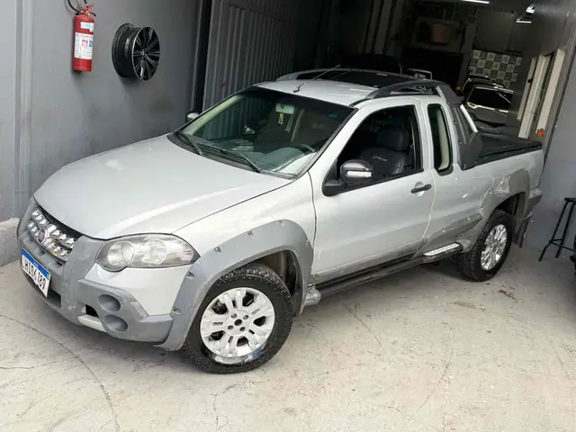 Carro Fiat Strada 2009 Adventure Locker 1.8 8V (Flex) (Cabine Estendida)