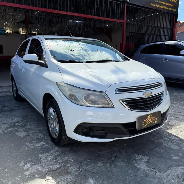 Carro Chevrolet Onix 2014 1.0 LT SPE/4