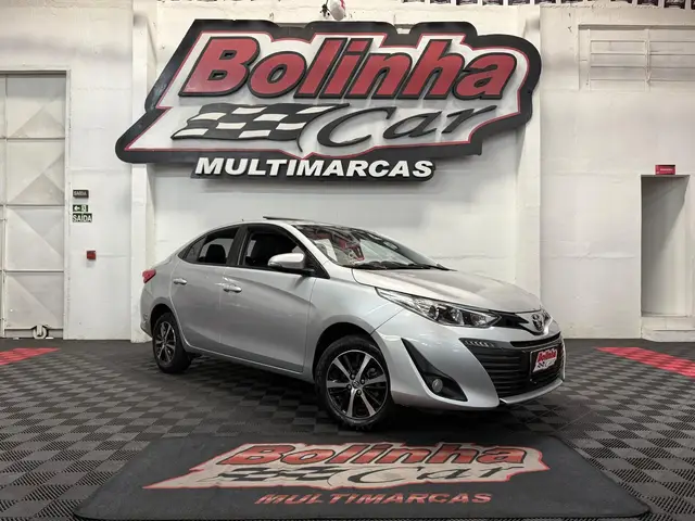 Carro Toyota Yaris Sedan 2021 1.5 XLS Connect CVT (Flex)