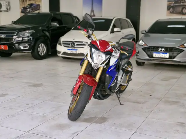 Carro Honda CB 1000R 2013 (ABS)