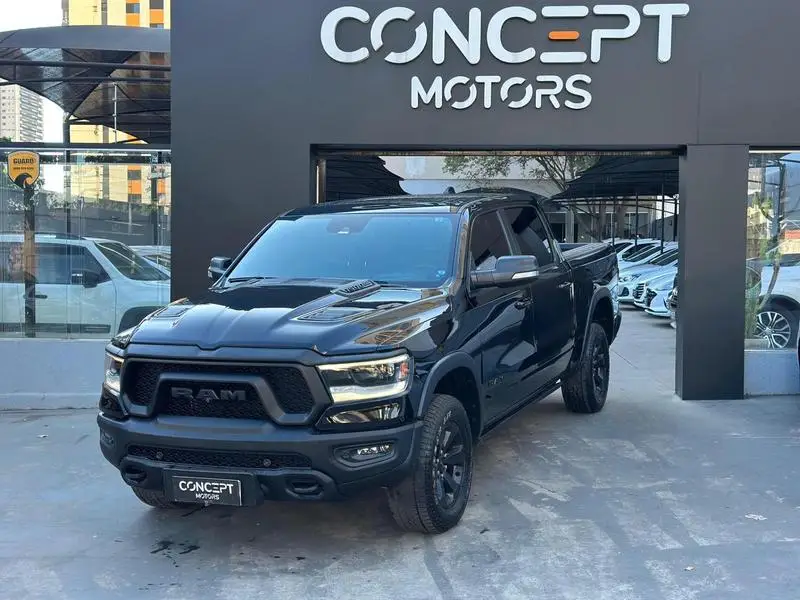 RAM Rebel 5.7 (Aut.)