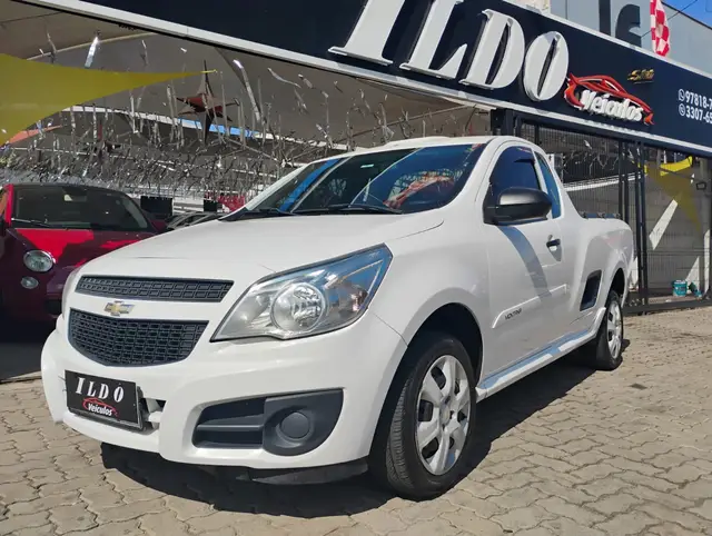 Carro Chevrolet Montana 2019 LS 1.4 (Flex)