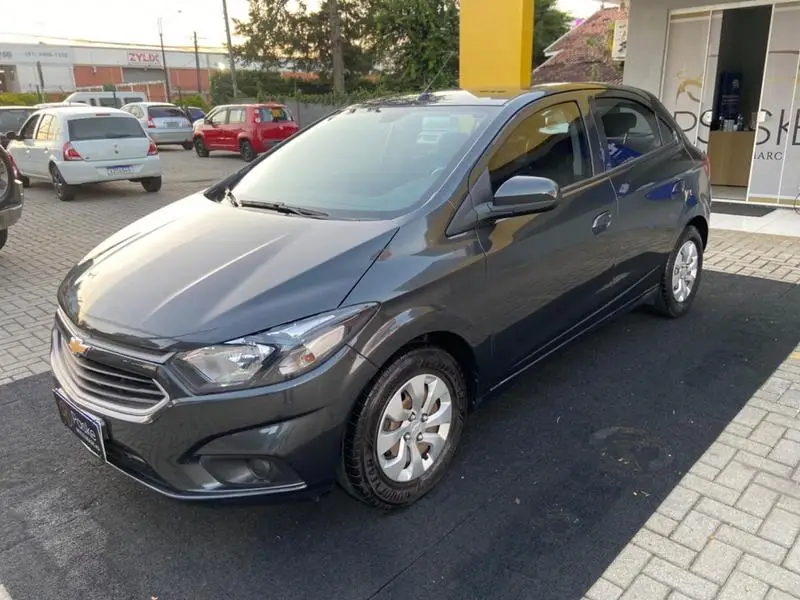 Chevrolet Onix 1.0 LT SPE/4