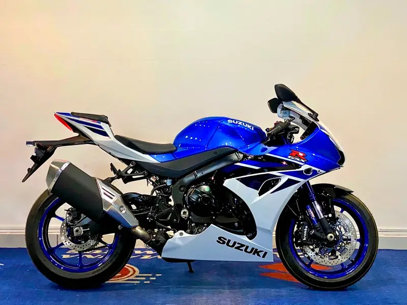 Suzuki GSX-8R (ABS)