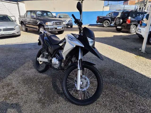 Carro Honda XRE 300 2017 (Flex)
