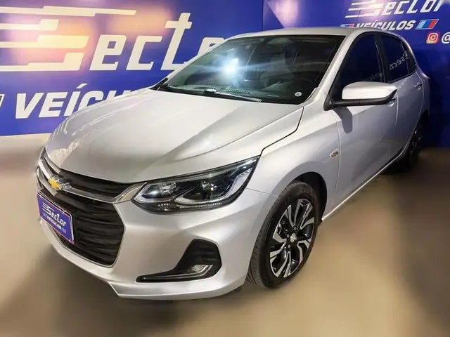 Carro Chevrolet Onix 2023 1.0