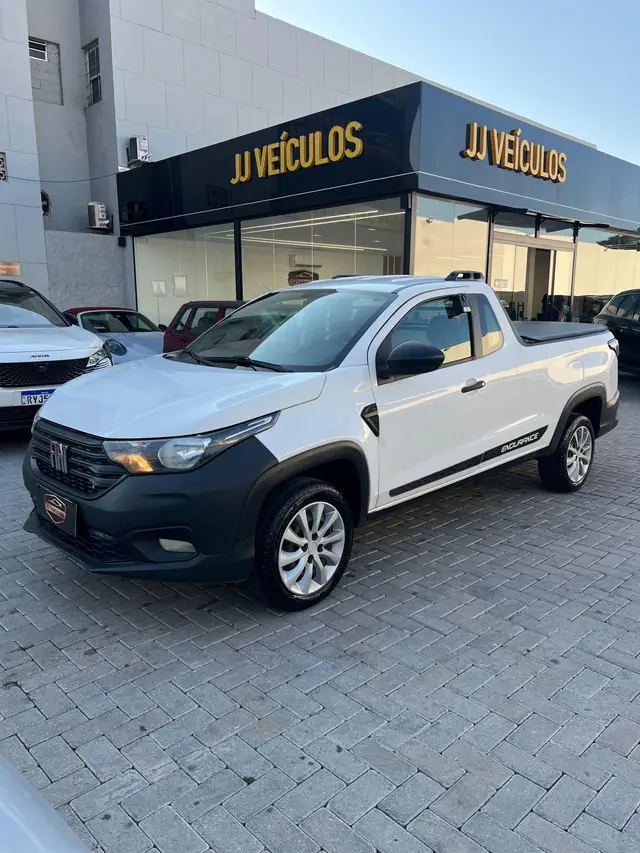 Carro Fiat Strada 2021 Endurance 1.4 CS (Flex)