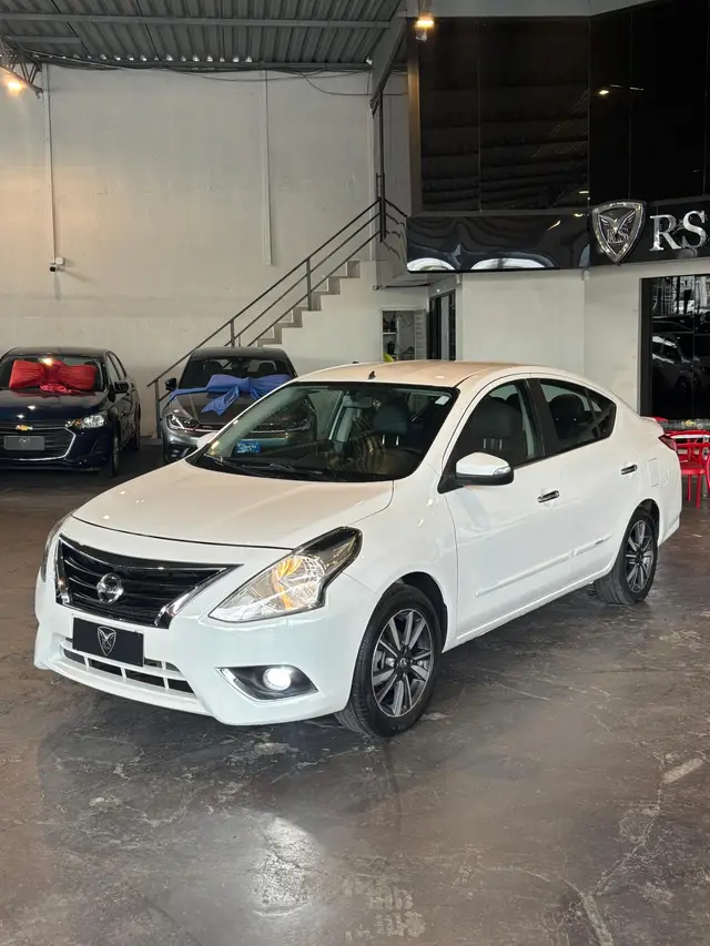 Carro Nissan Versa 2020 1.6 16V SL FlexStart CVT (Flex)
