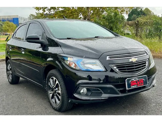 Carro Chevrolet Onix 2015 1.4 LTZ SPE/4