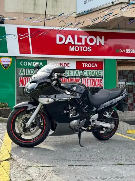 Carro Suzuki Gsx 750 2009 F