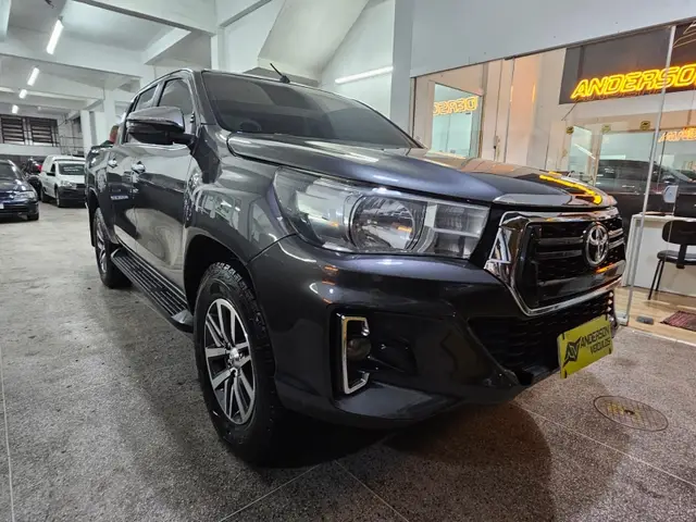 Carro Toyota Hilux Cabine Dupla 2018 Hilux 2.8 TDI SRX CD 4x4 (Aut)