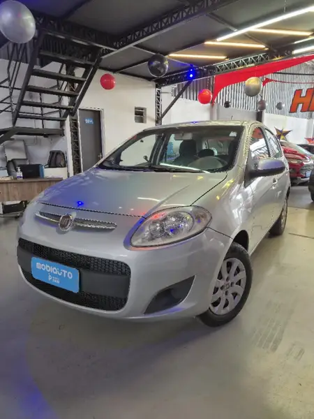 Carro Fiat Uno 2013 Vivace Italia 1.0 8V (Flex) 4p