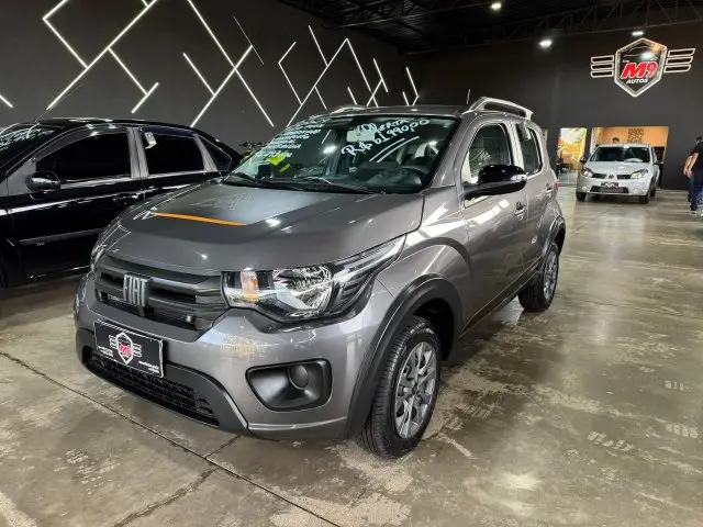 Carro Fiat Mobi 2024 Trekking 1.0