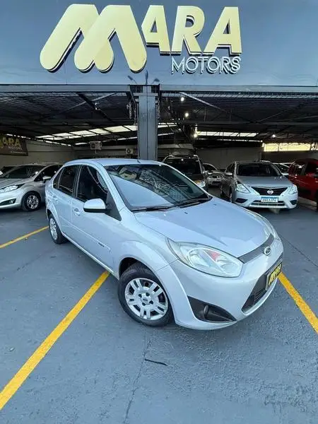 Ford Fiesta Sedan 1.6 (Flex)