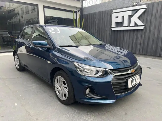 Carro Chevrolet Onix Plus 2024 LT 1.0