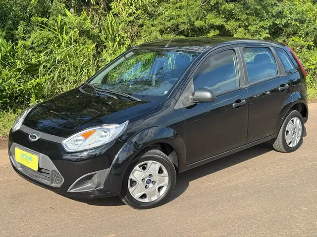 Carro Ford Fiesta Hatch 2013 Rocam 1.0 (Flex)