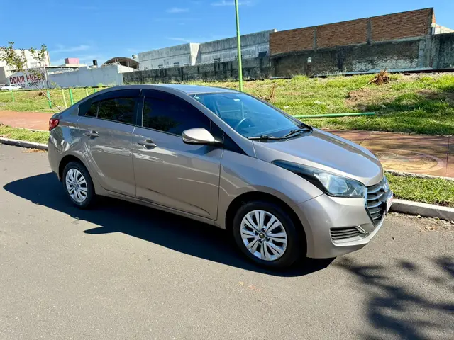 Carro Hyundai HB20S 2018 1.0 Comfort Style (Flex)