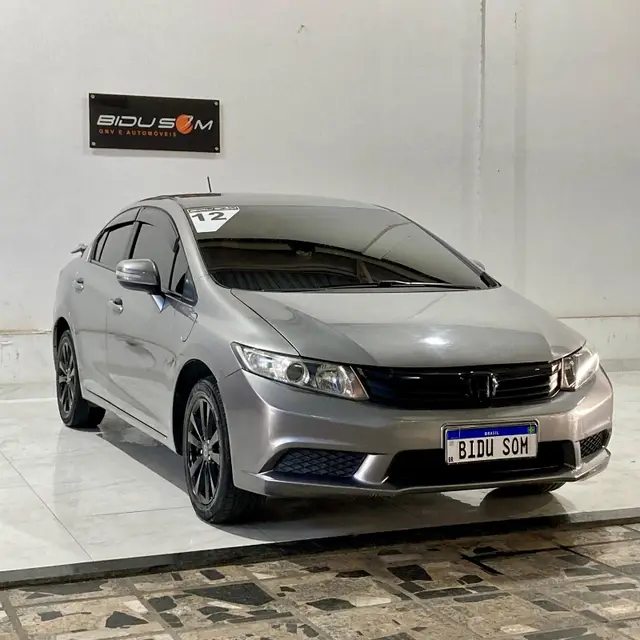 Carro Honda Civic 2012 New  LXL 1.8 16V i-VTEC (Flex)