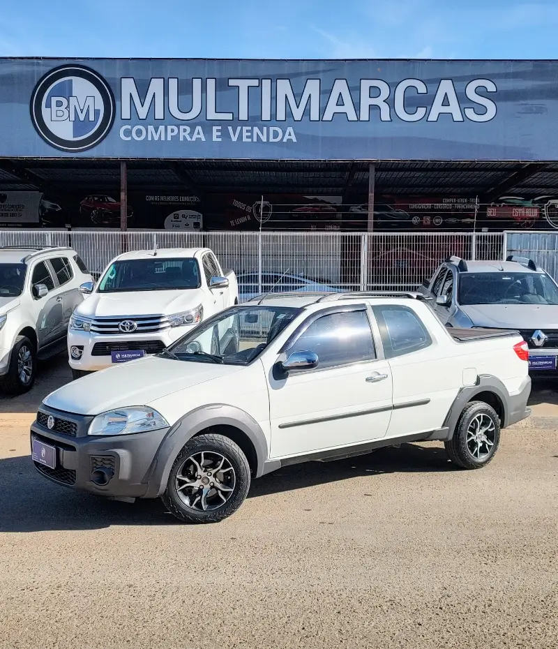 Fiat Strada Hard Working 1.4 (Flex) (Cabine Dupla)