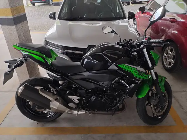 Carro Kawasaki Z 400 2020 Z 400