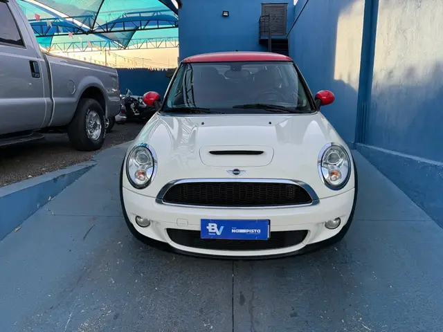 Carro MINI Cooper 2010 S 1.6 16V Turbo (aut)