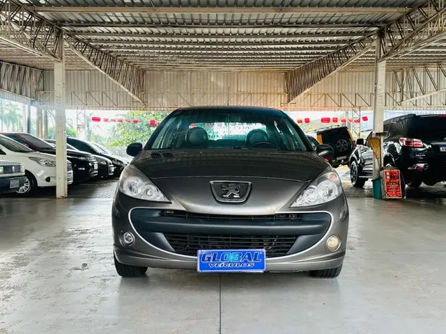 Carro Peugeot 207 Sedan 2010 207 Passion XR Sport 1.4 8V (flex)