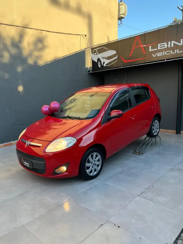 Carro Fiat Palio 2014 Attractive 1.4 8V (Flex)