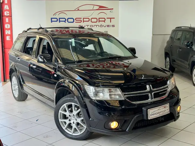 Carro Dodge Journey 2015 RT 3.6 V6