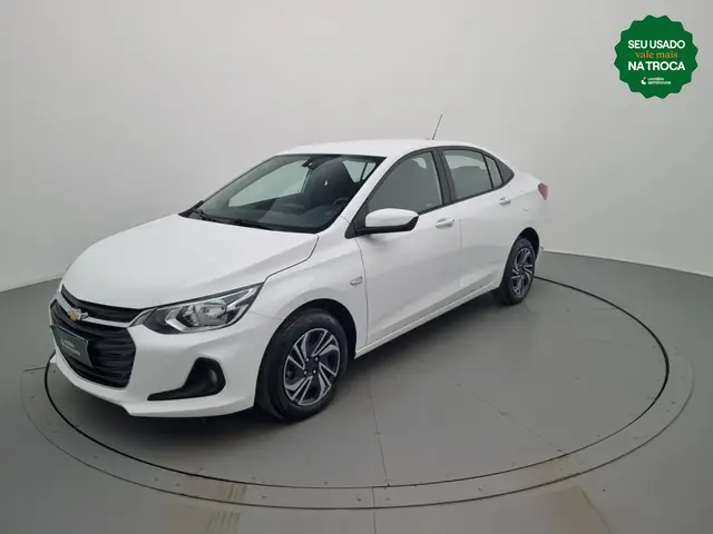 Carro Chevrolet Onix Plus 2024 LT 1.0