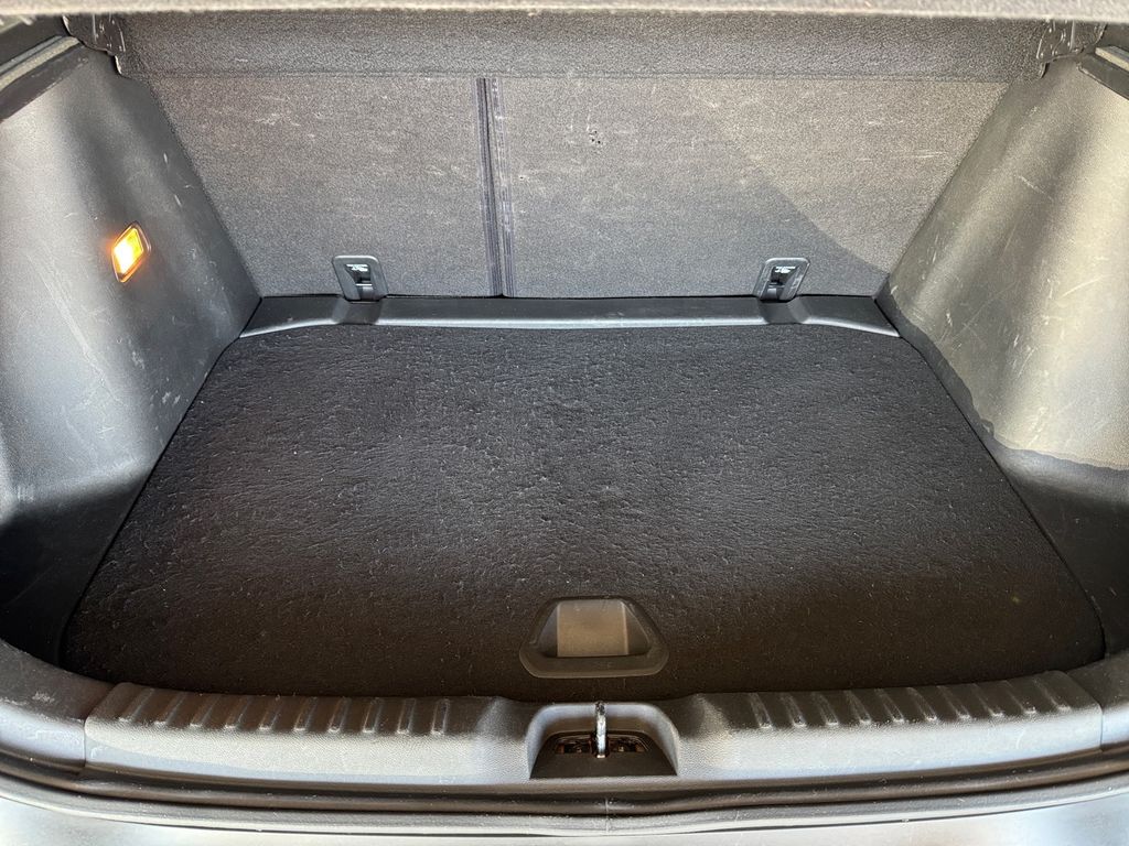 Tracker LT 1.0 Turbo (Aut.)