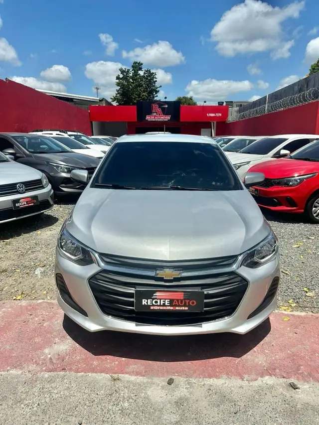 Carro Chevrolet Onix Plus 2023 LT 1.0